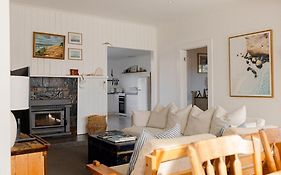 The Sea Keeper Bicheno Cosy Seaside Cottage